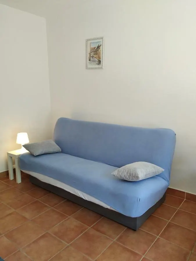 Apartment Fjaka